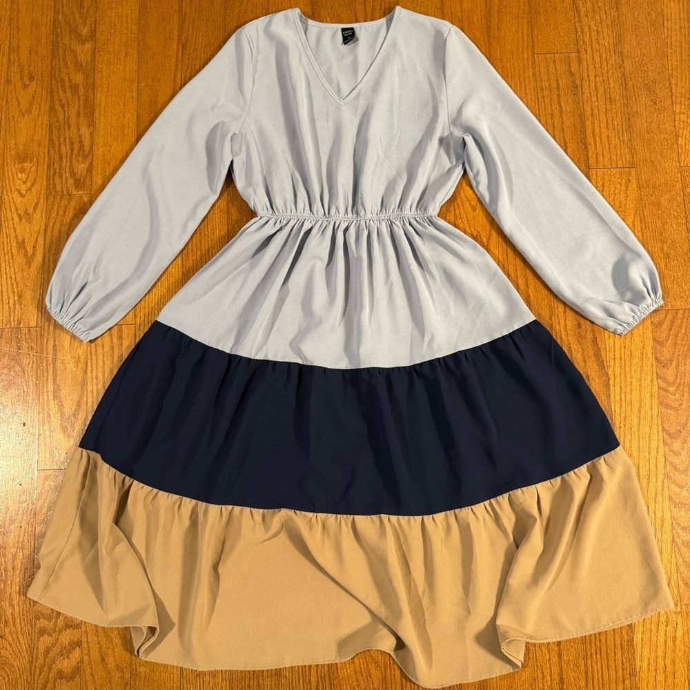 Emery Rose light Blue Tan Navy blue Striped Dress Women’s Size S